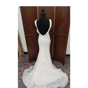 Lazaro Sz 10 Beaded Mermaid Wedding Dress/Veil